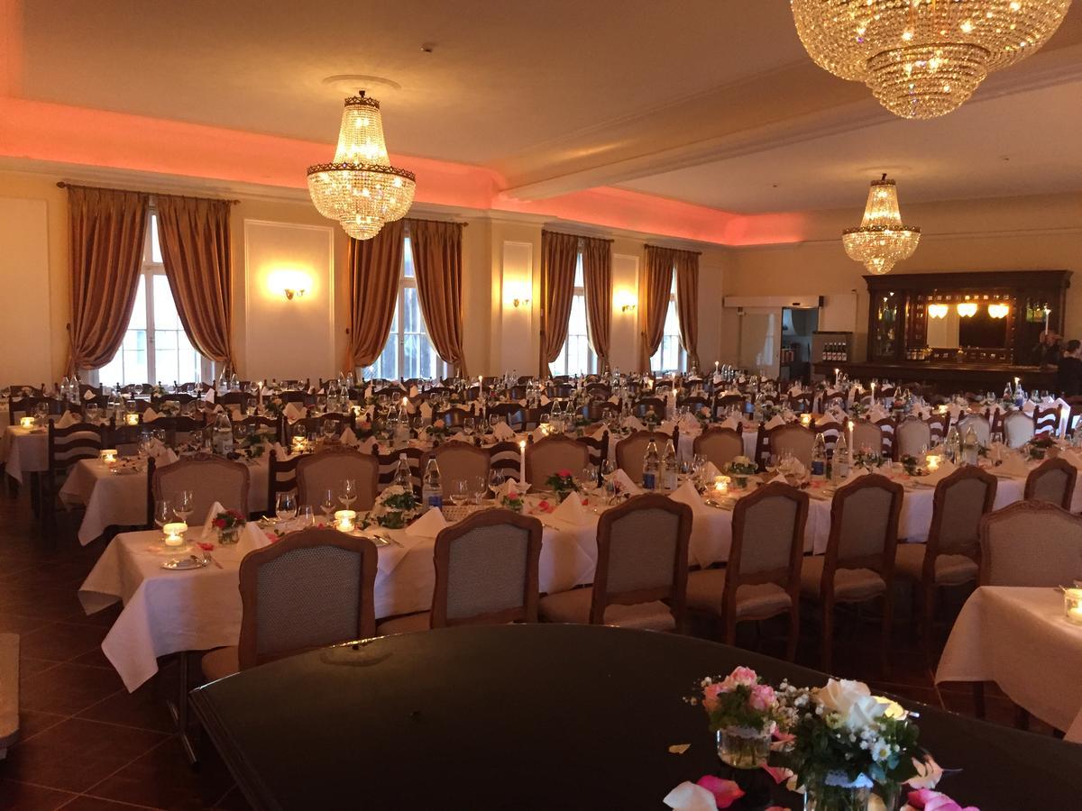 Hotel Schwert Nafels Ngoại thất bức ảnh
