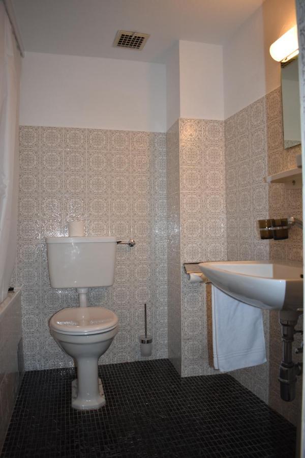 Hotel Schwert Nafels Ngoại thất bức ảnh