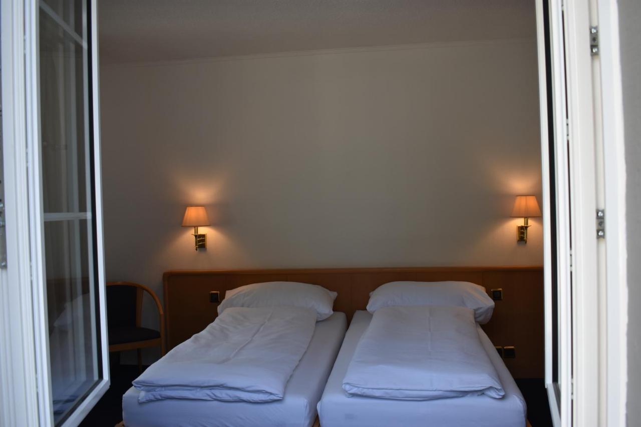 Hotel Schwert Nafels Ngoại thất bức ảnh